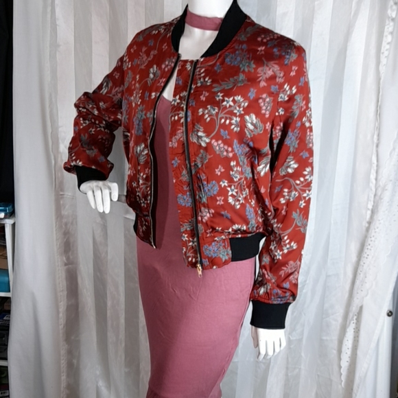 Floral Burgundy Lightweight Bomber Zipper Jacket - Picture 7 of 9